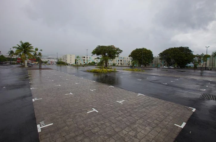 Vendredi 23 mars 2012 - Place Nelson Mandela au Chaudron (photo D.R)