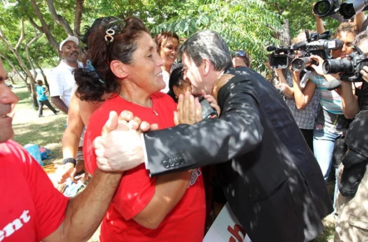 Dimanche 25 Mars 2012
Pique -nique ,bain de foule, et meeting pour Jean Luc Mélenchon