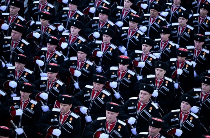 Des cosaques russes participent à la répétition du défilé militaire du 9 mai, le 7 mai 2023 à Moscou