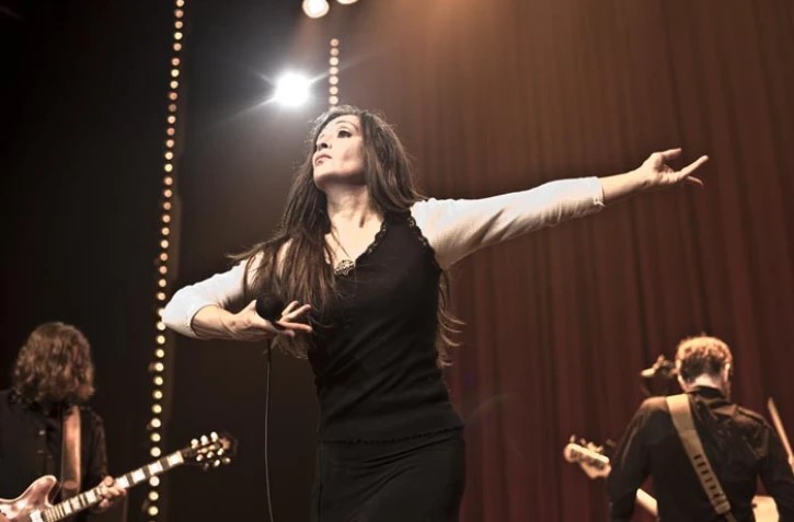 Catherine Ringer (Photo Dimitri Costes)