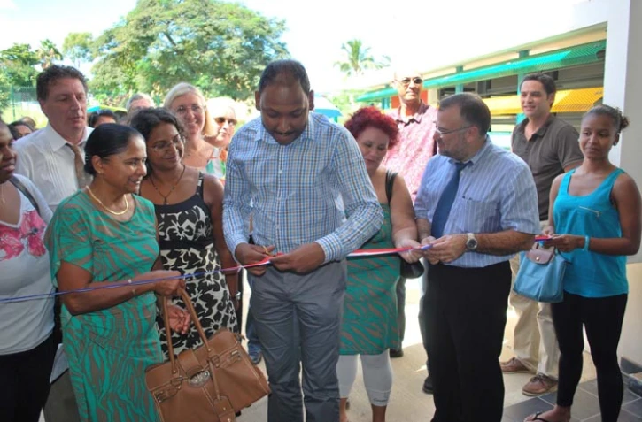 Jeudi 19 avril 2012 - Inauguration de la Kaz Marmay à Piton Saint-Leu (photo D.R)