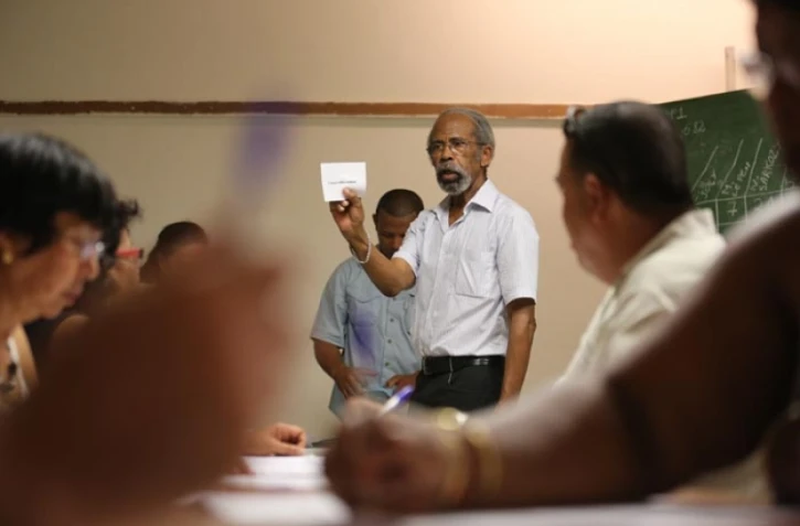 Dépouillement à la mairie du Port