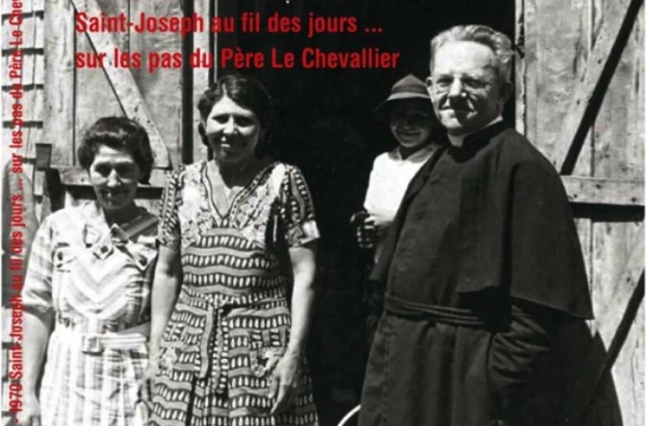 Couverture du livre "1934-1970, Saint-Joseph au fil des jours... sur les traces du Père le Chevallier"