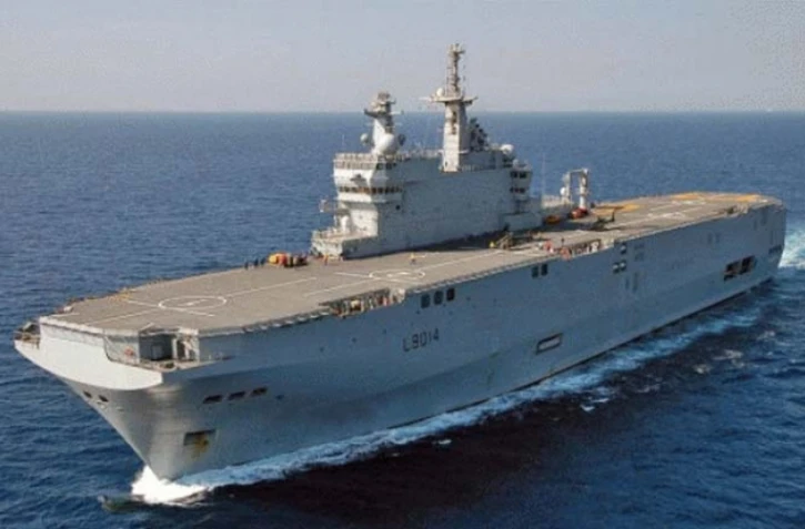 Le BPC Dixmude (Photo Marine nationale)