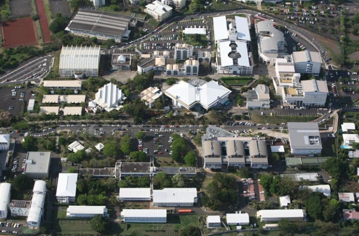 Université de la Réunion photo Nicolas Villeuneuve