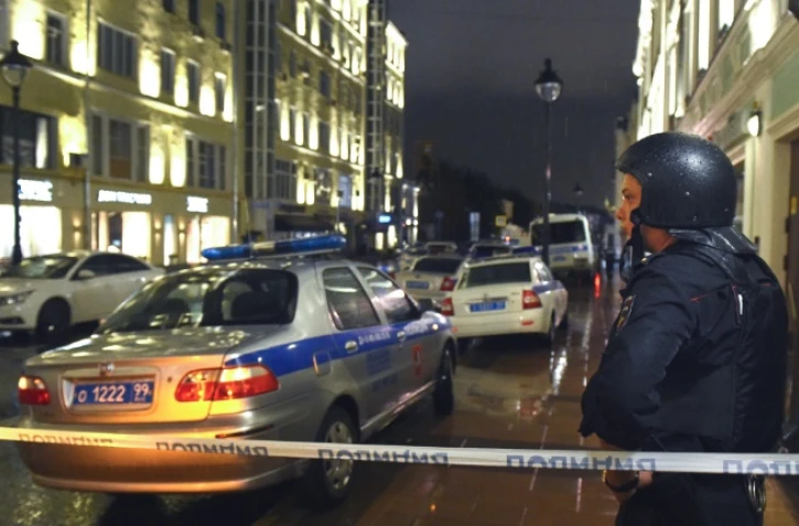 Une animatrice de la radio russe Echo de Moscou, critique du Kremlin, a été poignardée lundi par un inconnu qui s'est introduit dans la rédaction et a été interpellé