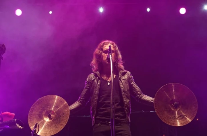 Vendredi 1 Juin 2012

Concert de Julien Doré au SAKIFO