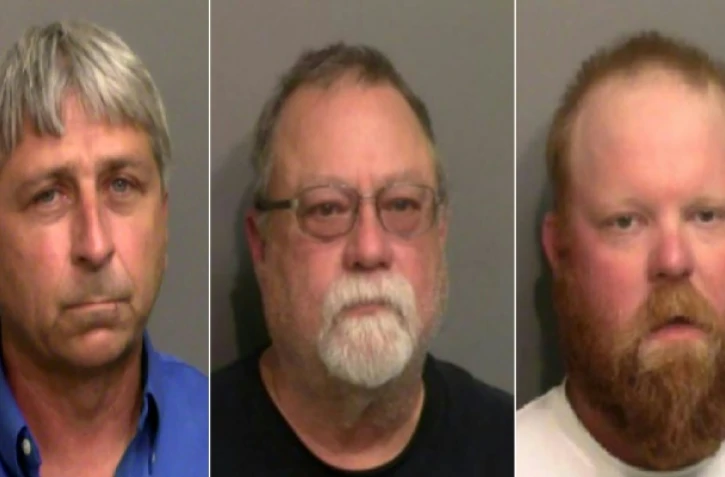 Montage photos du 24 juin 2020 de William Bryan, Gregory McMichael et son fils Travis McMichael, accusés du meurtre du joggeur noir Ahmaud Arbery