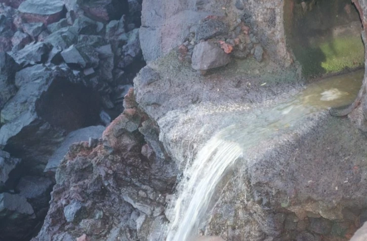 Bouche d'égout à Cayenne Saint-Joseph (Photo EELVR)