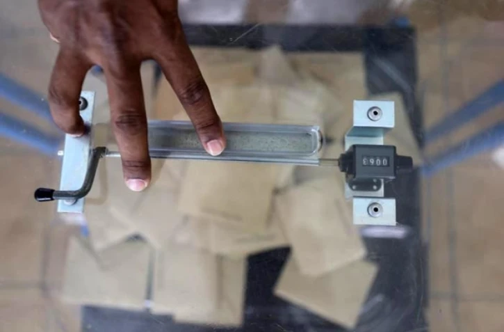 Elections (photo archives)