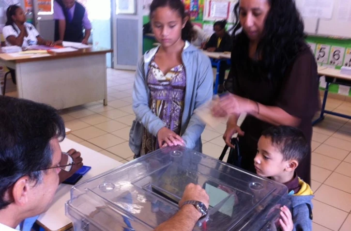 Dimanche 17 juin 2012 - Second tour des législatives