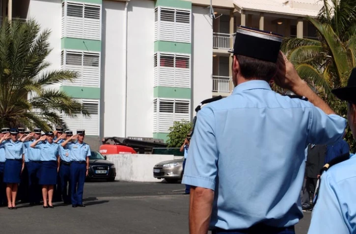 Vendredi 22 juin 2012 - Cérémonie d'hommage aux gendarmes tuées dans le Var (photo Émilie Sorres)