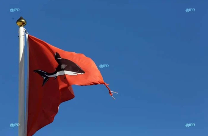Plage de Roches Noires