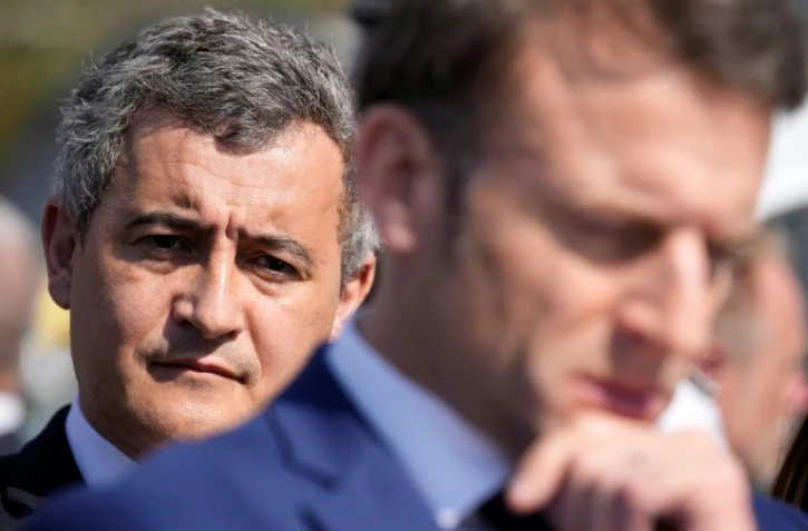 Gérald Darmanin et Emmanuel Macron lors d'une visite à la cité de La Castellane, le 19 mars 2024 à Marseille