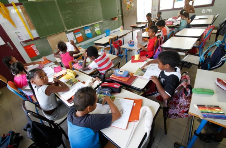 Photo archive imaz press