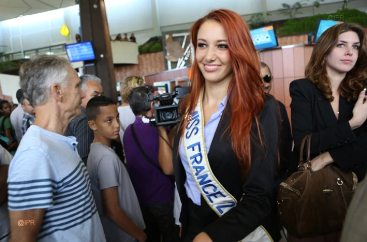 Mercredi 11 Juillet 2012
Arrivée de Miss France à Gillot