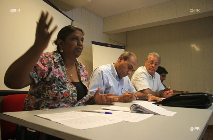 Mercredi 11 Juillet 2012

Conférence de presse du PCR photo Cristelle Belhote