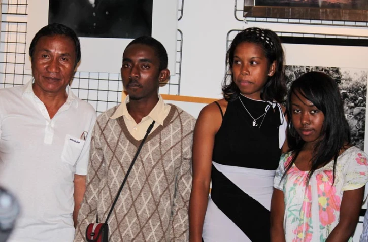 mardi 17 juillet 2012
Lauréats du concours Logo-Rallye francophonie 2012 photo Cristelle Belhote