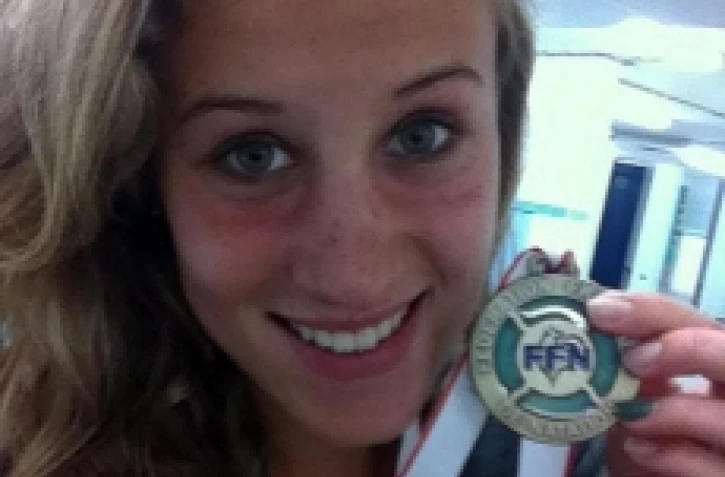 Lundi 23 juillet 2012 - Amiens - Alizée Morel (Le Port), médaille de bronze aux championnats de France cadet de natation sur 1 500 mètres nage libre