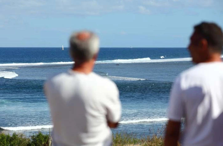 Mardi 24 juillet 2012 - Spot de Trois Bassins (photo www.image-reunion.re pour www.ipreunion.com)