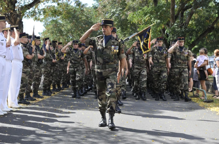 Lors de la passation de commandement (Photo RSMAR)