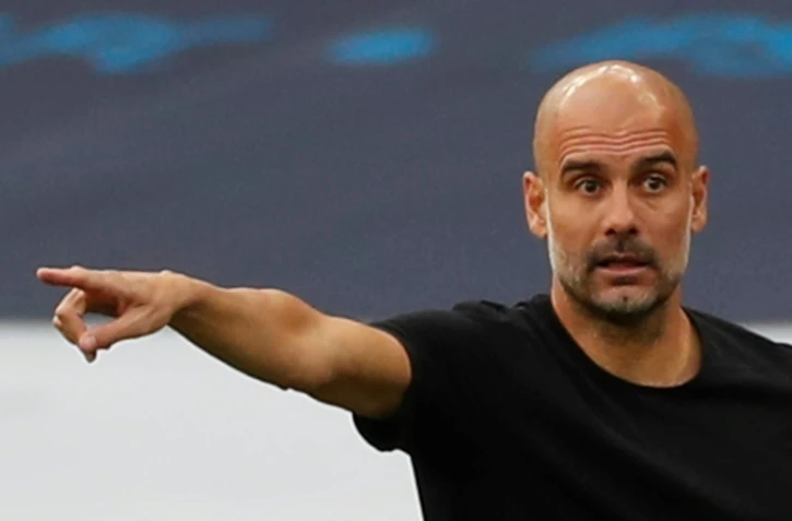 Pep Guardiola, l'entraîneur espagnol de Manchester City, pendant la demi-finale de la Coupe d'Angleterre contre Arsenal le 18 juillet 2020 au stade Wembley