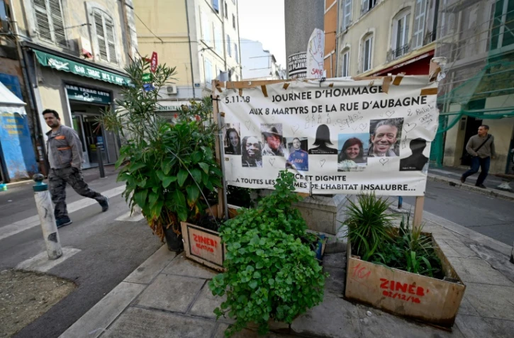 Bannière en hommage aux victimes des effondrements rue d'Aubagne, à Marseille, le 25 octobre 2019