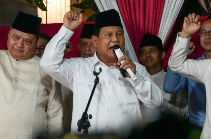 Prabowo Subianto prononce son discours de victoire à l'élection présidentielle, le 20 mars 2024 à Jakarta