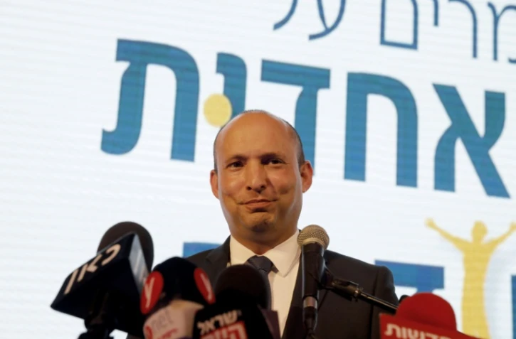 Le ministre israélien de l'Education Naftali Bennett parle à la presse à Ramat Gan, le 15 novembre 2018