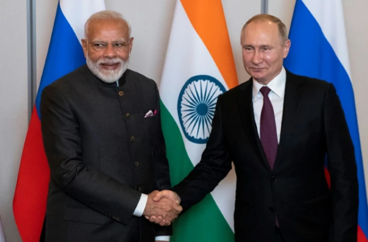 Vladimir Poutine et le Premier ministre indien Narendra Modi lors de la 11e édition du sommet des BRICS, à Brasilia le 13 novembre 2019