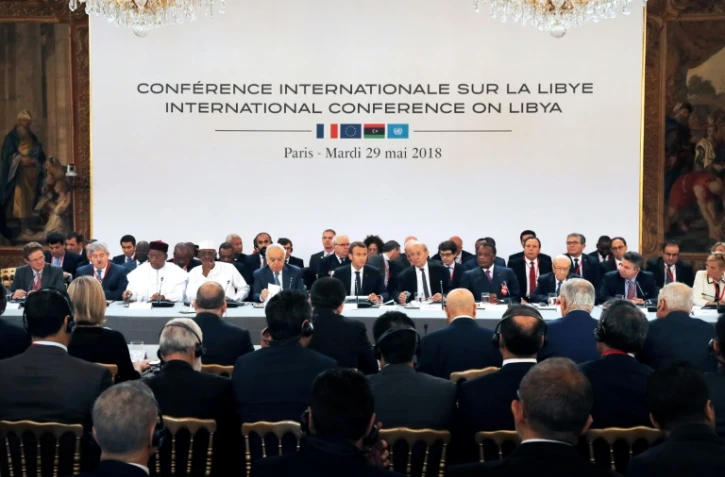 Emmanuel Macron réunit les principaux acteurs du conflit libyen à l'Elysée à Paris, le 29 mai 2018
