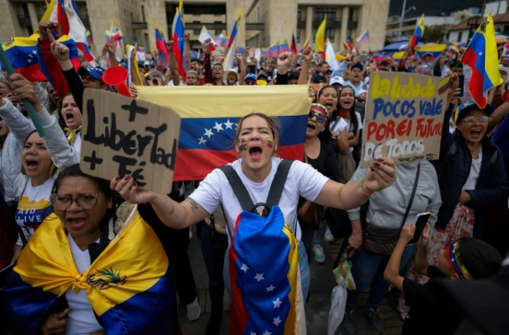 Manifestation contre le président du Venezuela Nicolas Maduro, le 3 août 2024 à Bogota, en Colombie