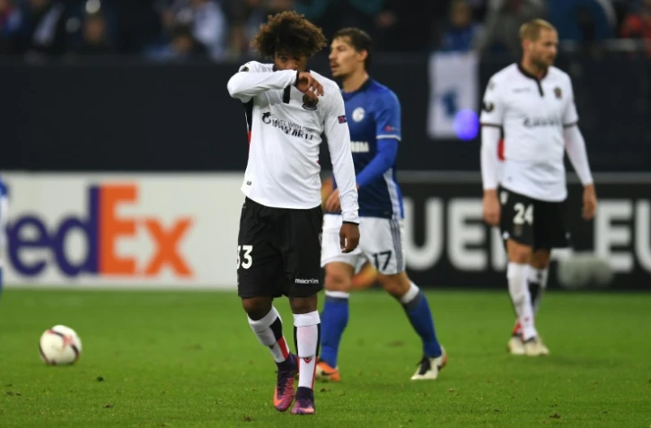 Des joueurs de Nice réagissent après la défaite 2-0 face à Schalke, le 23 novembre 2016 à Gelsenkirchen