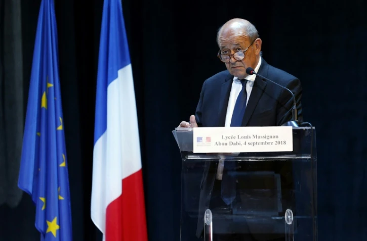 Le chef de la diplomatie française Jean-Yves Le Drian à Abou Dhabi le 4 septembre 2018