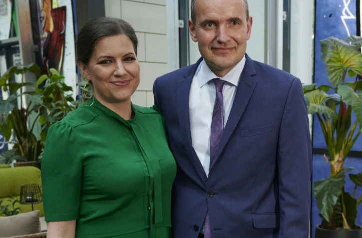 Le président réélu Gudni Johannesson et sa femme Eliza Reid, le 27 juin 2020 à Reykjavic, en Islande