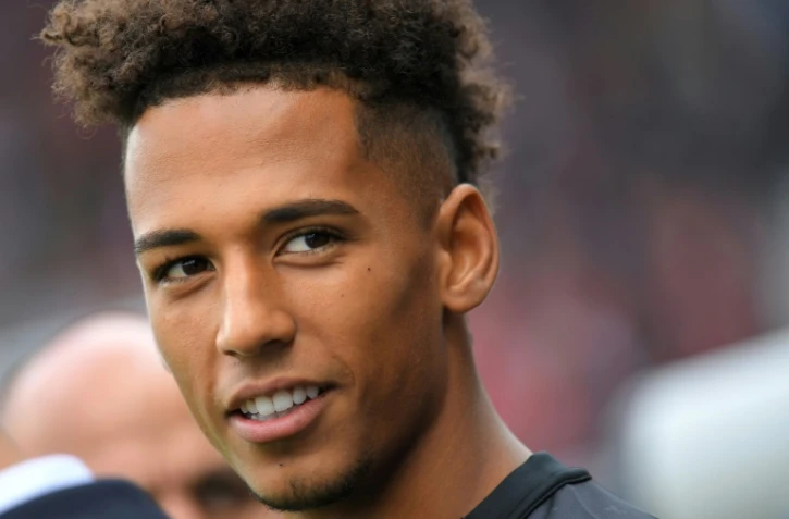 Le PSG mise sur le jeune défenseur allemand Thilo Kehrer, à l'échauffement avant un match de Ligue 1à Guingamp, le 18 août 2018