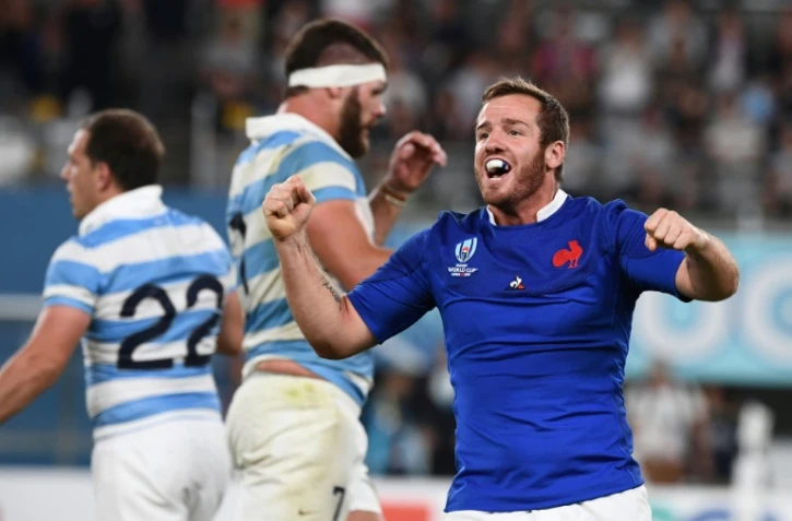 La joie du demi d'ouverture Camille Lopez après la victoire du XV de France face à l'Argentine au Mondial, le 21 septembre 2019 à Tokyo