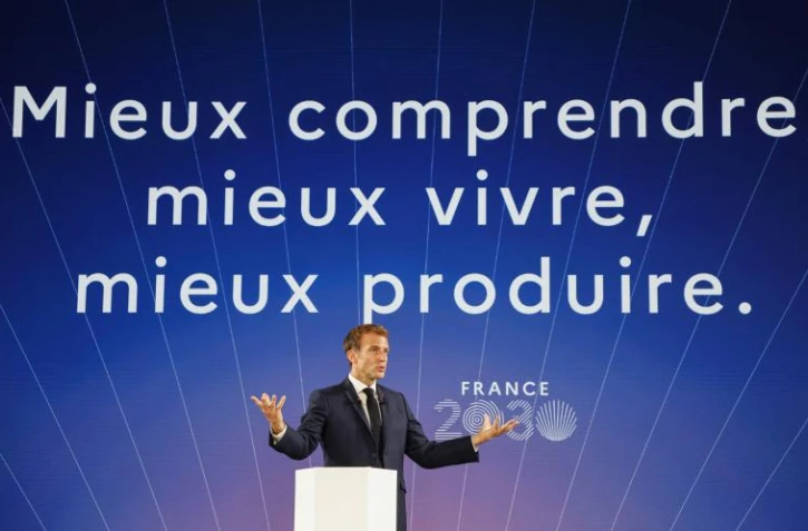   Les Français travaillent moins que leurs voisins ? Les limites de l'affirmation d'Emmanuel Macron