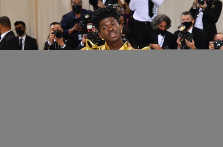   Non, le rappeur américain Lil Nas X n'a pas annoncé "en avoir fini avec l'homosexualité"