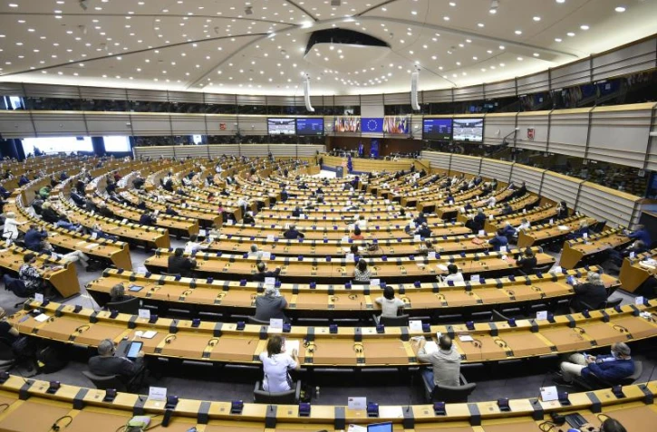   Non, le Parlement européen n'a pas créé un fonds d'indemnisation pour les victimes de la vaccination anti-Covid