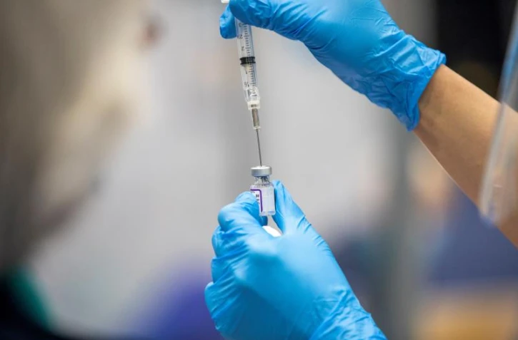   Non, le gouvernement britannique n'a pas admis que les vaccins endommagent le système immunitaire des personnes doublement vaccinées