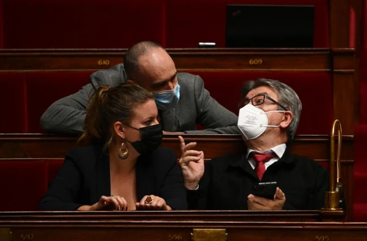   Le député Mélenchon gagne-t-il 4.000 euros par mois ? Oui mais après prélèvement à la source