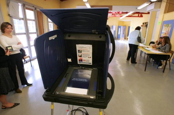   Non, la "société Dominion" n'a pas été mandatée pour "compiler les résultats de l'élection 2022"