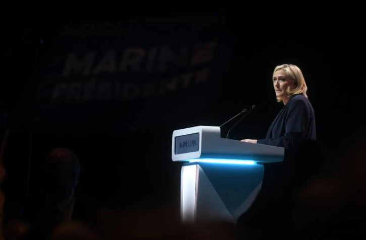   Une TVA à 5,5% sur les carburants compatible avec le droit européen ? L'affirmation erronée de Marine Le Pen