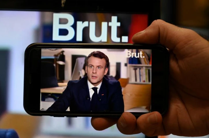   Les explications contestables d'Emmanuel Macron sur les origines de la baisse des APL de 2017