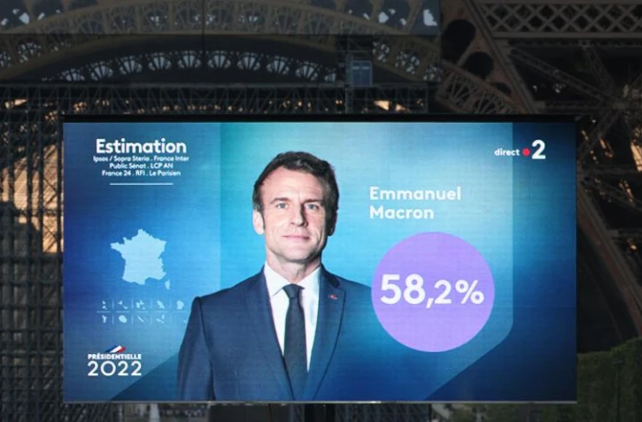   Emmanuel Macron, président "le plus mal élu" de la Ve République ?