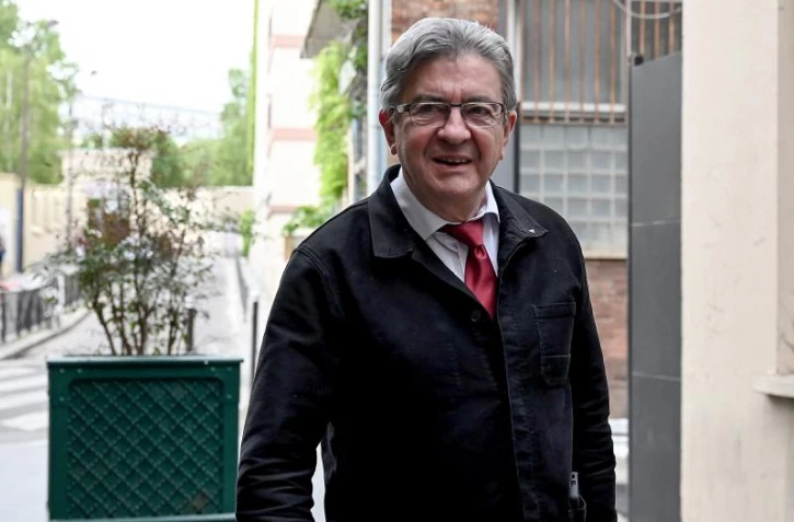   Retour d'une infox affirmant que Jean-Luc Mélenchon gagne un salaire mensuel de 36.000 &euro;