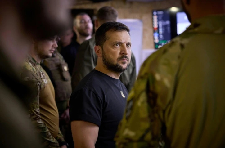 Le président ukrainien Volodymyr Zelensky le 5 septembre 2023 lors d'une visite sur le front dans la région de Donetsk (est)