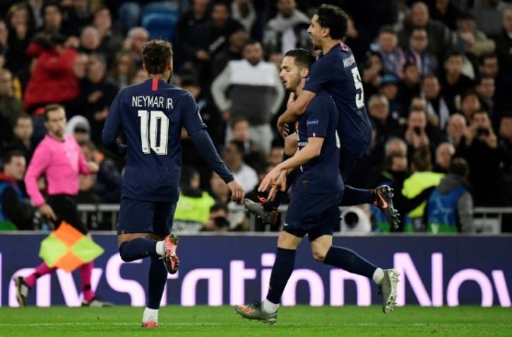 Les Parisiens fêtent le but de l'égalisation contre le Real Madrid signé Pablo Sarabia à Santiago-Bernabeu, le 26 novembre 2019