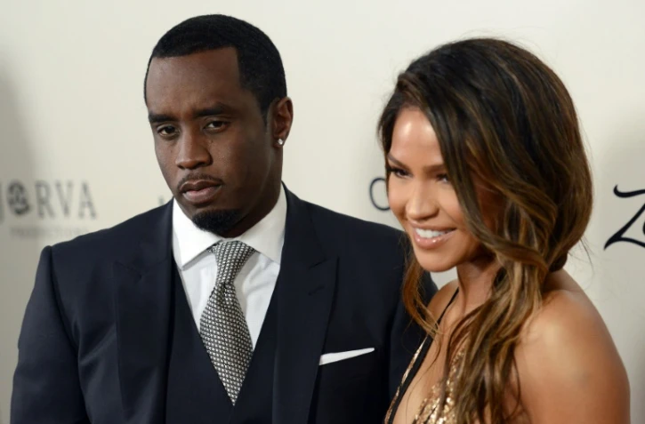 Le rappeur et producteur P. Diddy et la chanteuse de R&B Cassie assistent à la première d'un film, à Los Angeles, le 7 mars 2016